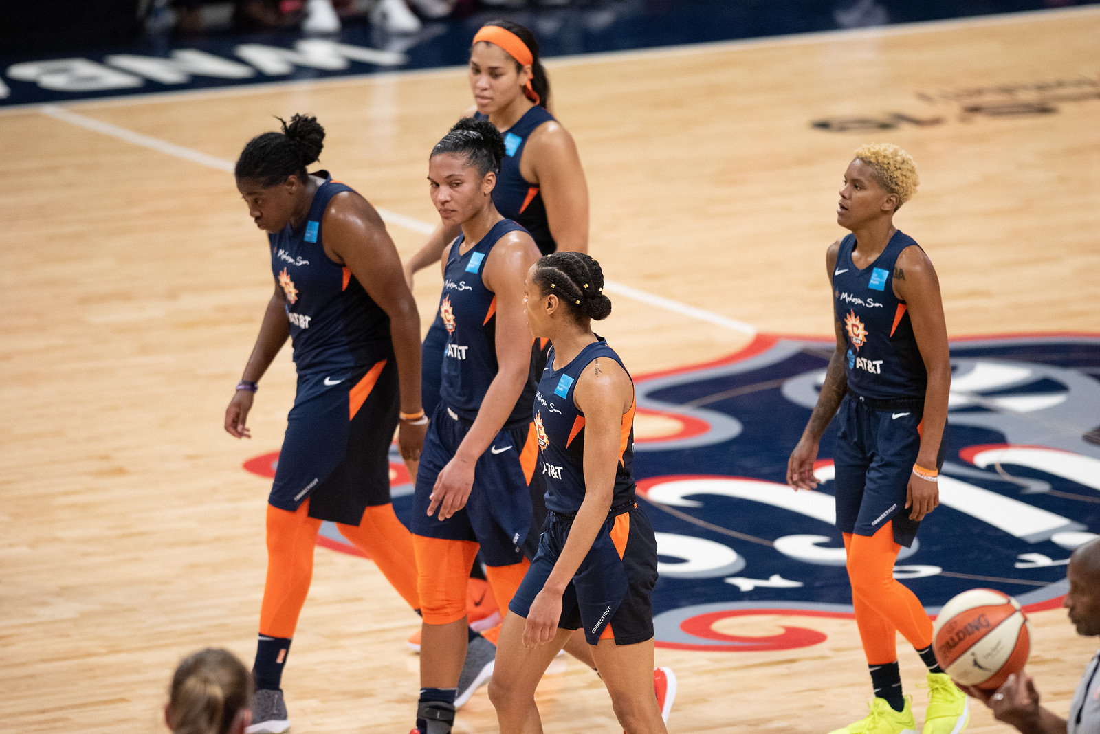 Wnba connecticut best sale sun roster