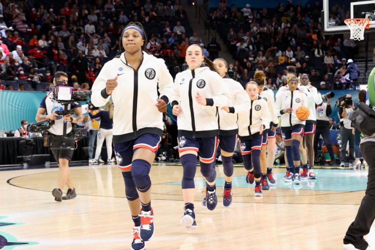 No. 1 SC women beat No. 2 UConn 73-57 to solidify top spot