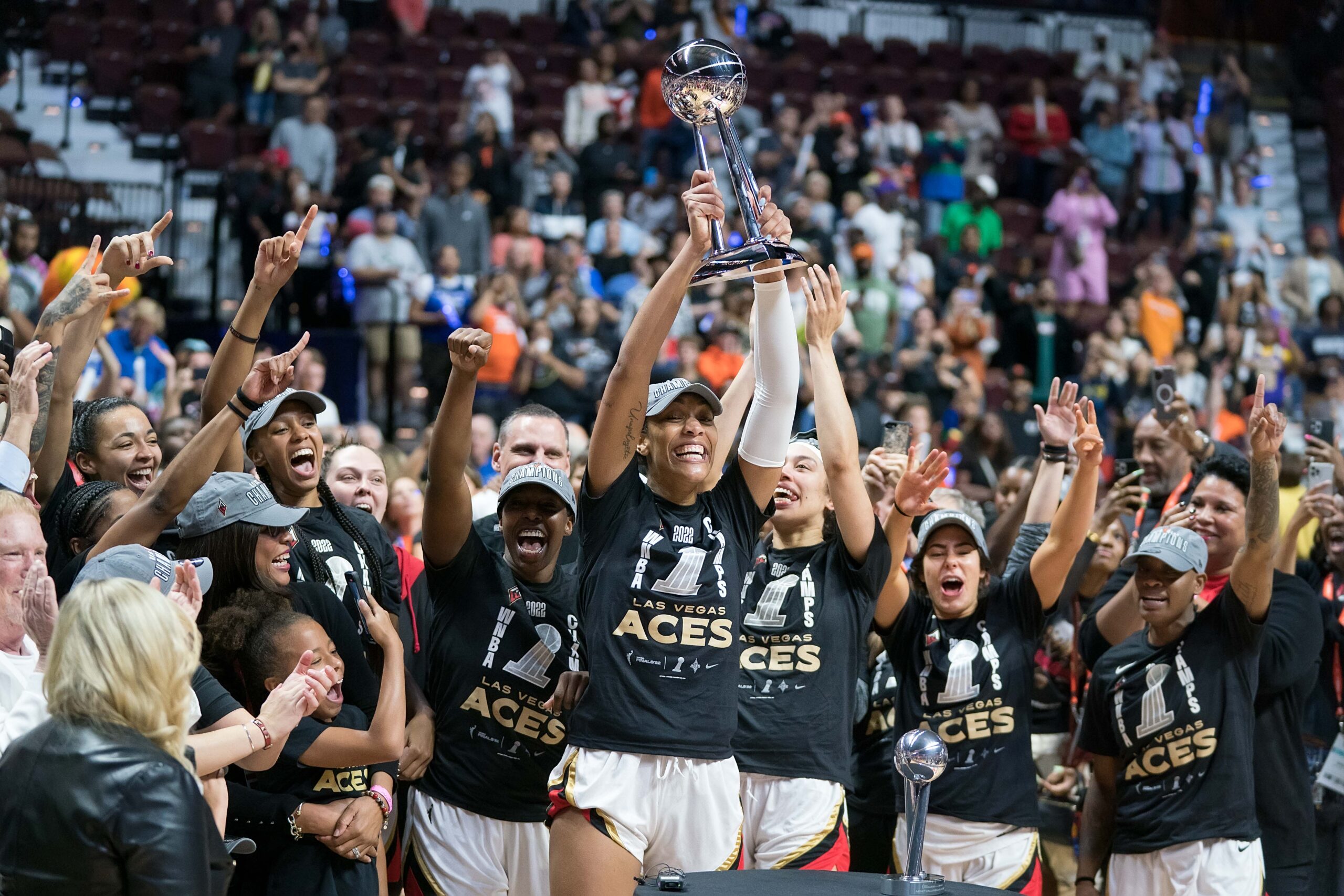Las Vegas Aces fans celebrate team's back-to-back title win 