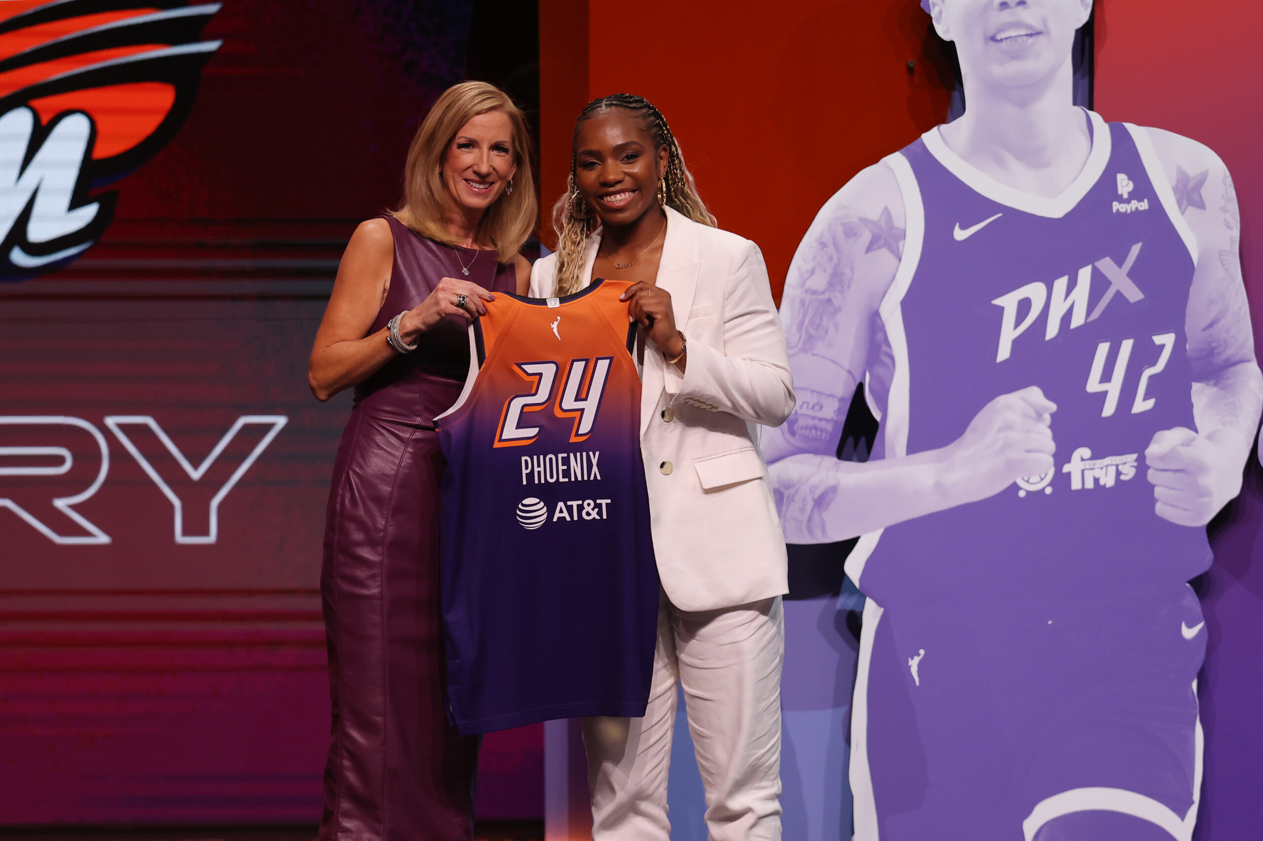 Phoenix Mercury land Charisma Osborne in third round - The Next