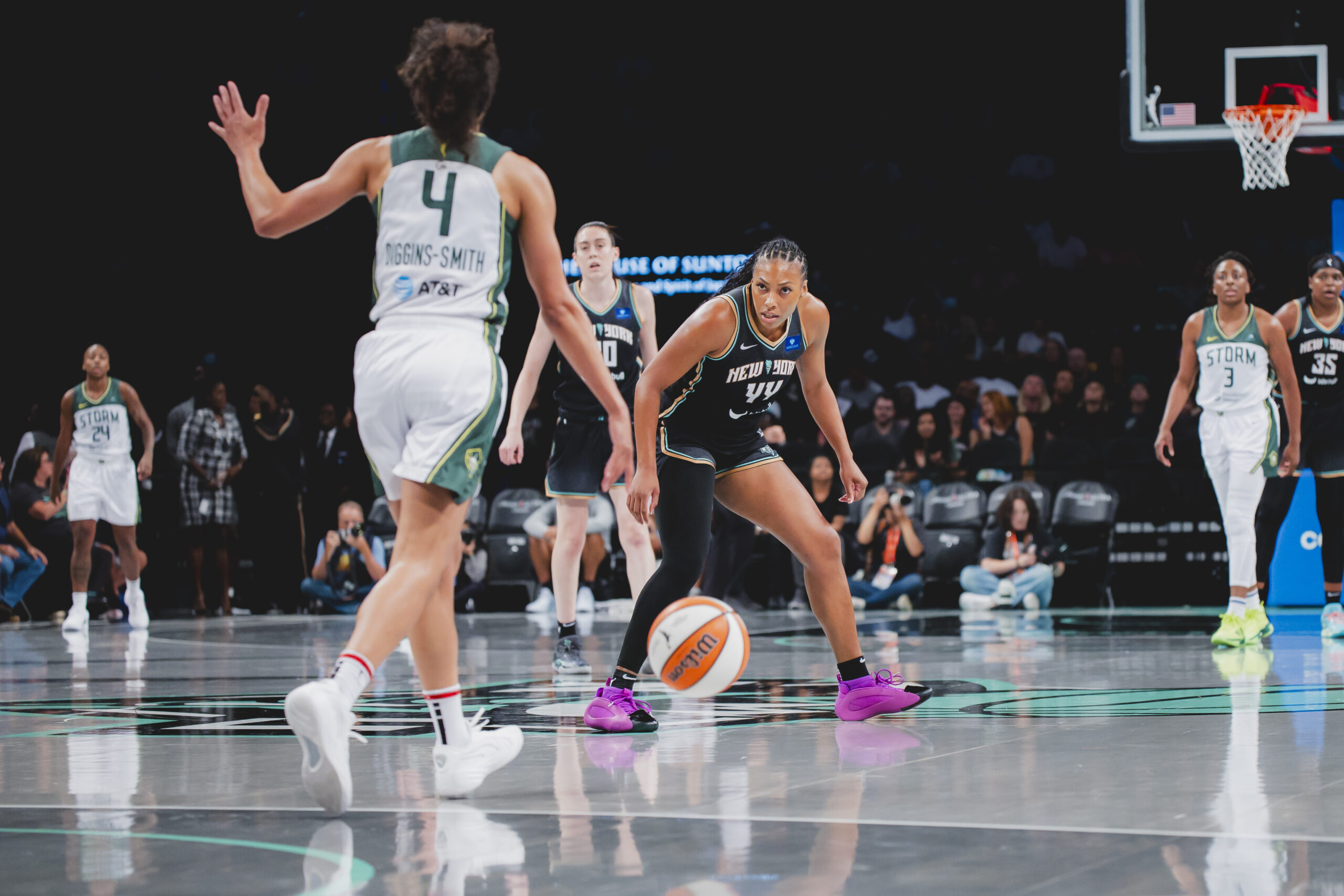 New York Liberty players show support for Kamala Harris in 2024 presidential campaign